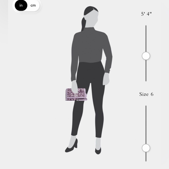 COACH Flap Clutch Crossbody in Gorgeous Silver Lilac Sequins. 🤩 SOLD OUT! - Picture 4 of 7